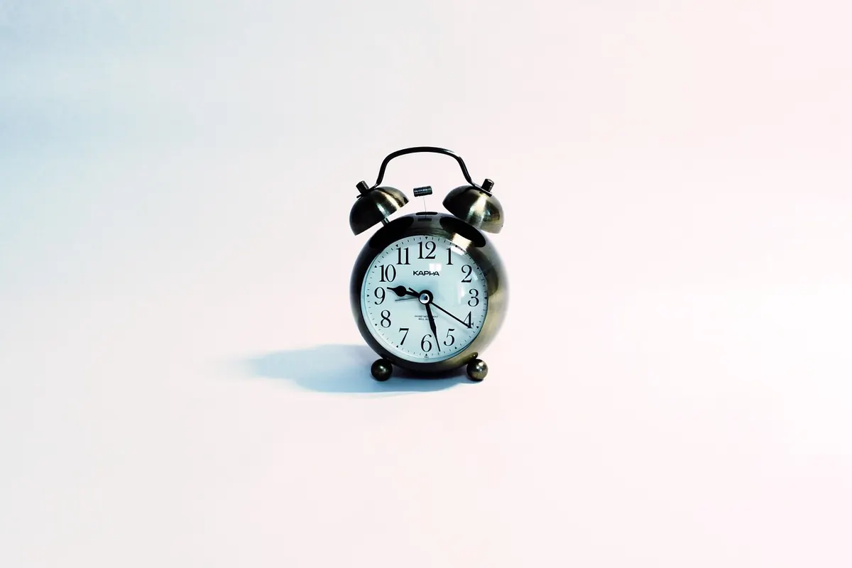 Self Assessment Deadlines for UK Sole Traders: A 2025/26 Calendar with Penalties
